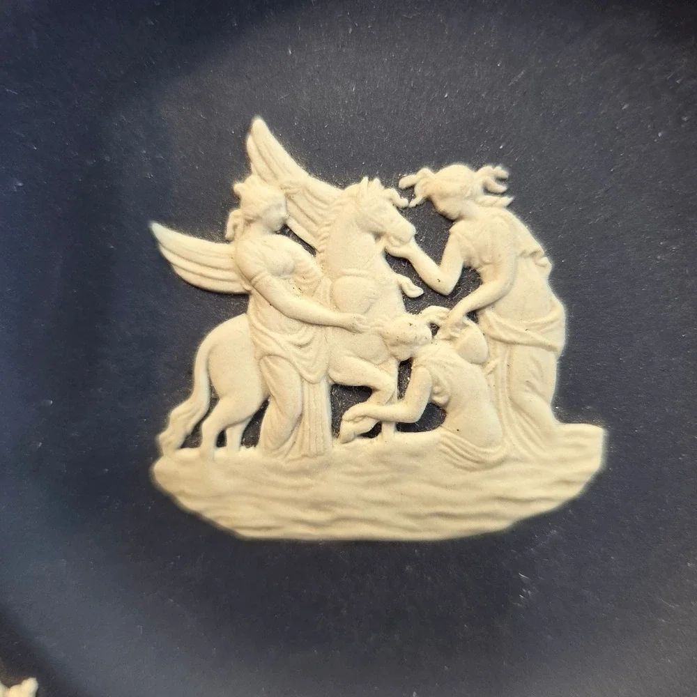 Wedgwood Jasperware Cobalt Blue Round Dish Pegasus Neoclassical Made in England